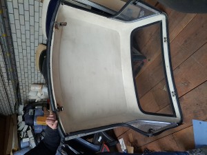 MG B Zwart  thumbnail 3