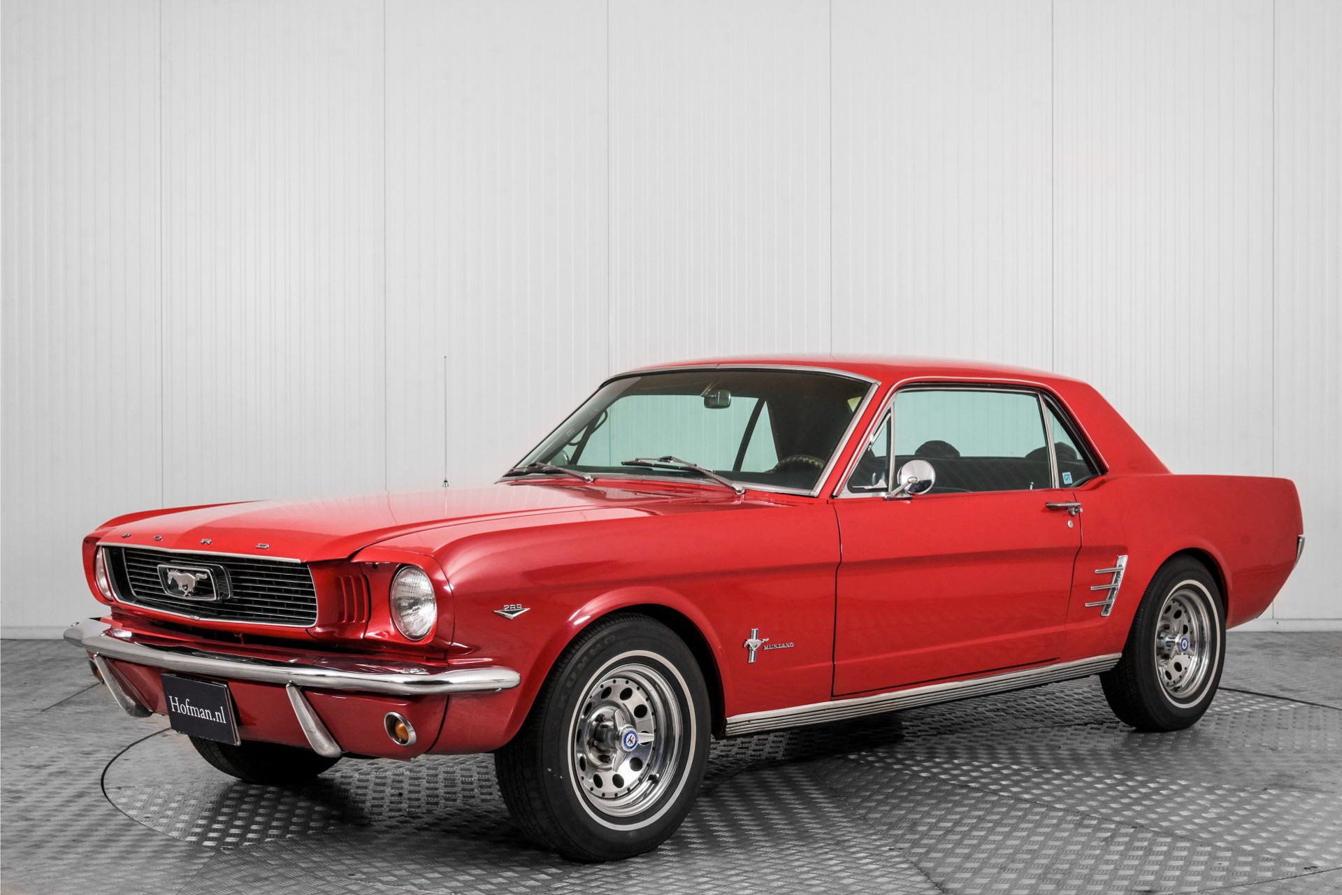 Ford Mustang 289 V8 automatic Foto 1