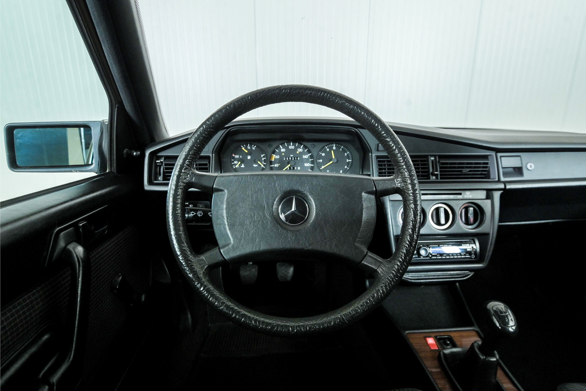 Mercedes-Benz 190D  190 D  Foto 6
