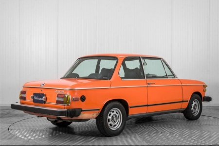 BMW 2002  thumbnail 2