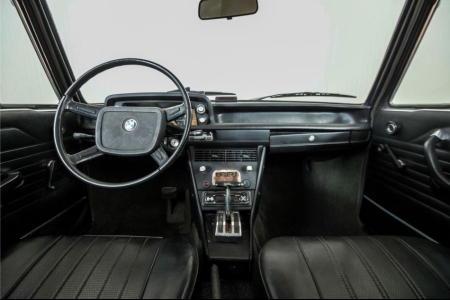 BMW 2002  thumbnail 6