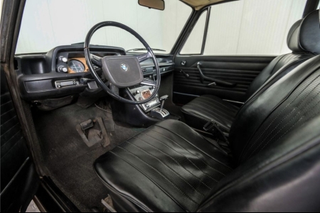 BMW 2002  thumbnail 9