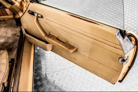 Mercedes-Benz SL-Klasse Roadster 380 SL thumbnail 26