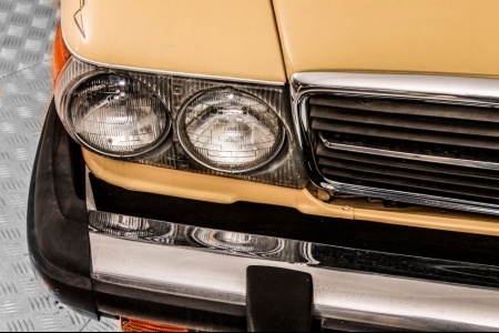 Mercedes-Benz SL-Klasse Roadster 380 SL thumbnail 7