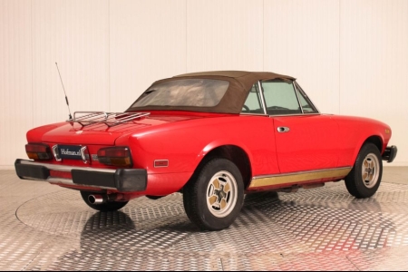 Fiat 124 Spider 2000 injectie thumbnail 2