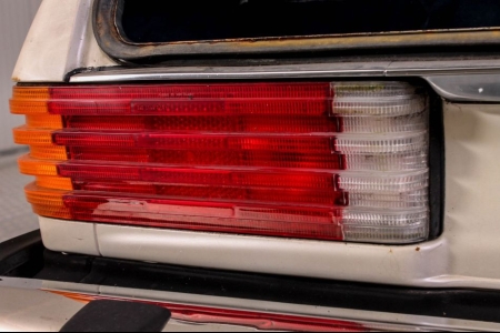 Mercedes-Benz 380SL Roadster  thumbnail 15