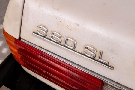 Mercedes-Benz 380SL Roadster  thumbnail 19