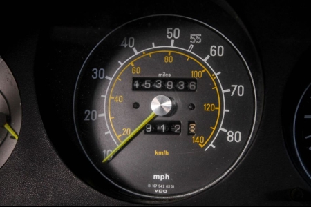 Mercedes-Benz 380SL Roadster  thumbnail 23