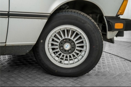 BMW 3 Serie 320i thumbnail 41