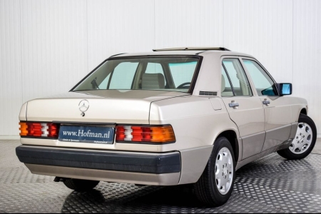 Mercedes-Benz 190D 2.5 turbo Diesel  thumbnail 36