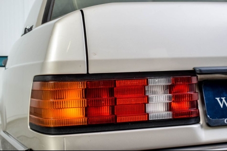 Mercedes-Benz 190D 2.5 turbo Diesel  thumbnail 38