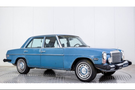 Mercedes-Benz 300d  thumbnail 9