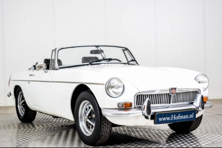 MG B MGB Roadster thumbnail 19