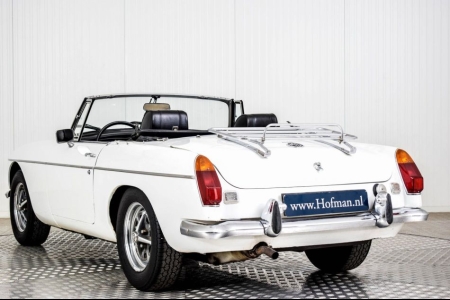 MG B MGB Roadster thumbnail 20