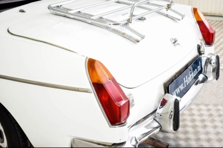 MG B MGB Roadster thumbnail 39