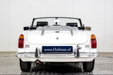 MG B MGB Roadster thumbnail 4