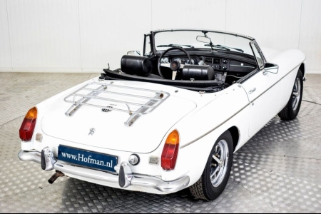 MG B MGB Roadster thumbnail 45
