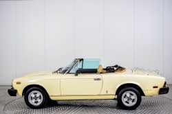 Fiat 124 Spider 2000 Injection thumbnail 34