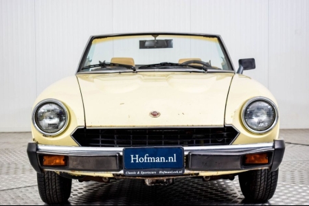 Fiat 124 Spider 2000 Injection thumbnail 3