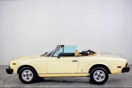 Fiat 124 Spider 2000 Injection thumbnail 34