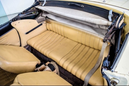 Fiat 124 Spider 2000 Injection thumbnail 8