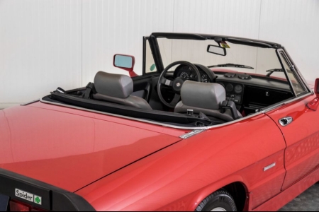 Alfa Romeo Spider 2.0 QV quadrifoglio verde slechts 75.000 KM! thumbnail 36
