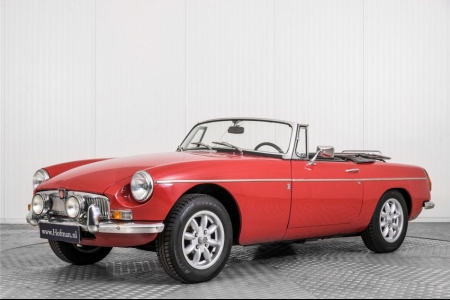 MG B 1.8 Roadster thumbnail 1