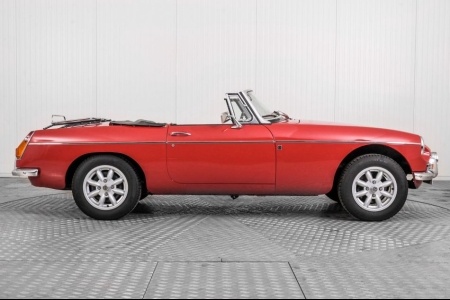 MG B 1.8 Roadster thumbnail 15