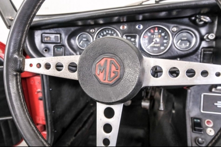 MG B 1.8 Roadster thumbnail 18