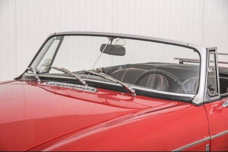 MG B 1.8 Roadster thumbnail 28