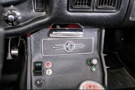 MG B 1.8 Roadster thumbnail 33