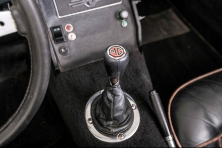 MG B 1.8 Roadster thumbnail 34