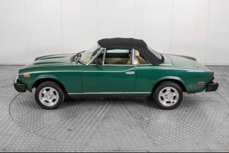 Fiat 124 Spider 2000 Automaat thumbnail 25