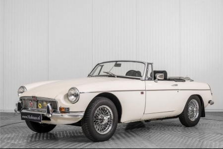 MG B 1.8 Roadster thumbnail 1