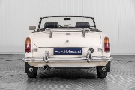 MG B 1.8 Roadster thumbnail 12