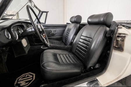 MG B 1.8 Roadster thumbnail 26