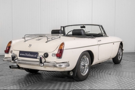 MG B 1.8 Roadster thumbnail 33