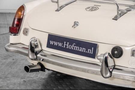 MG B 1.8 Roadster thumbnail 37