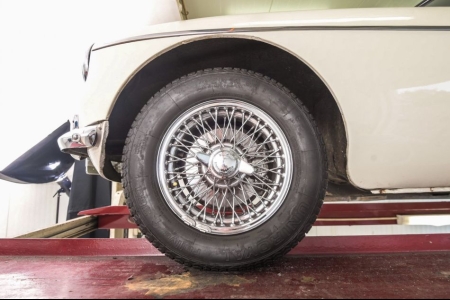 MG B 1.8 Roadster thumbnail 64