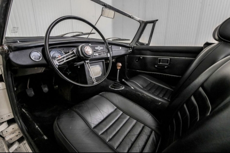 MG B 1.8 Roadster thumbnail 9