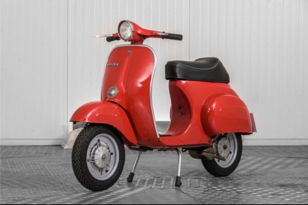 Vespa  50 R classic thumbnail 1