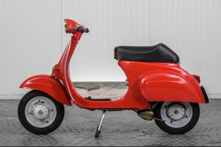 Vespa  50 R classic thumbnail 9