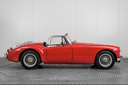 MG A MGA1500 compleet met softtop en hardtop thumbnail 15