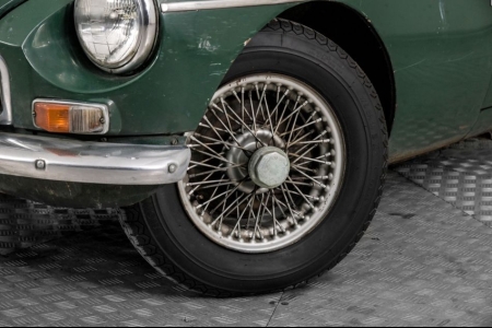 MG B GT MGBGT MGB GT thumbnail 4