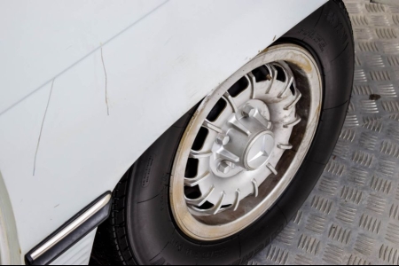 Mercedes-Benz SL-Klasse 350 SL Roadster thumbnail 29