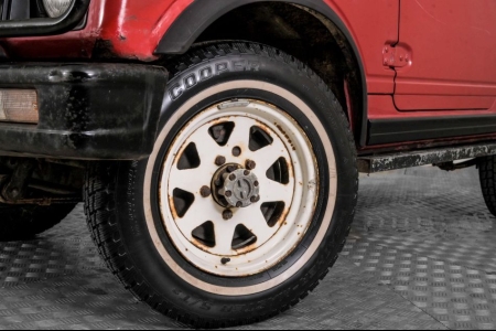 Suzuki Samurai 4WD thumbnail 4