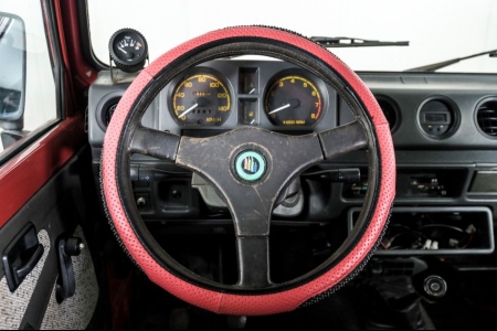 Suzuki Samurai 4WD thumbnail 6
