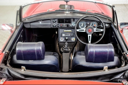 MG B MGB Roadster thumbnail 12