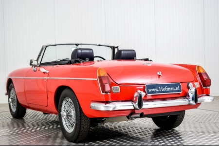 MG B MGB Roadster thumbnail 15
