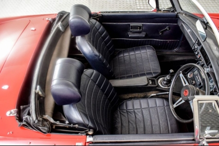 MG B MGB Roadster thumbnail 18